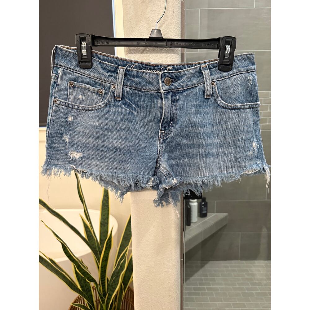 American Eagle Live Your Life cut off denim shorts